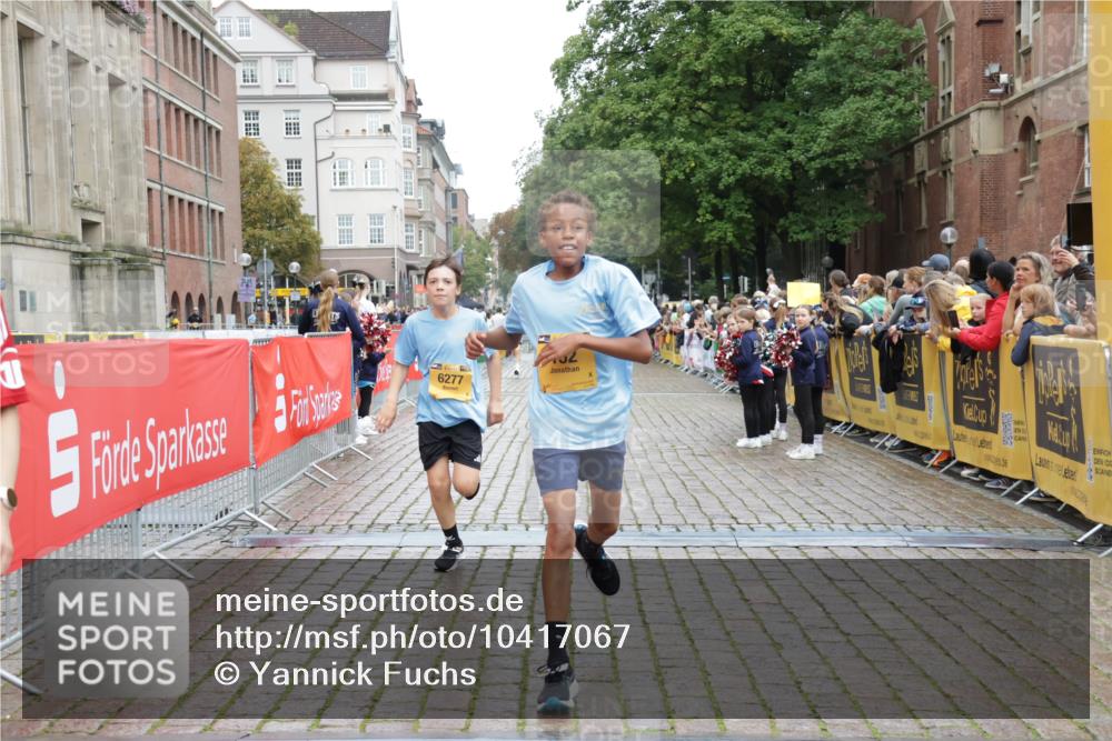 13.09.2026 - Kiel Lauf Yannick Fuchs http://msf.ph/oto/10417067 13.09.2026 09:38:15 Ziel 152, 235, 1487, 2903, 5242, 6277, 7459, 12613, 235, 836, 2057, 2221, 2408, 2638, 2720, 2854, 4089, 4252, 4790, 5534, 5930, 7723, 8702, 9518, 10444, 10690, 12613, 1806, 1946, 2480, 3315, 3344, 4043, 4518, 6989, 9825, 11351, 2720, 4252, 7827, 9518, 10656 meine-sportfotos.de