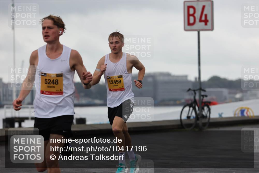 13.09.2026 - Kiel Lauf Andreas Tolksdorf http://msf.ph/oto/10417196 13.09.2026 10:56:21 Kiellinie 39, 5248, 38, 12459, 4 meine-sportfotos.de