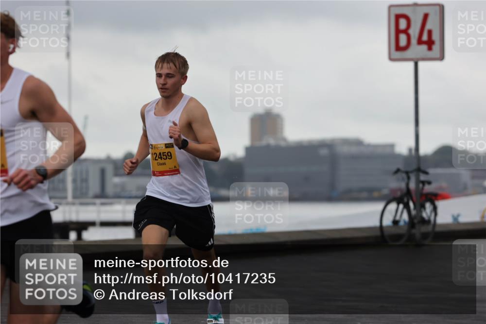 13.09.2026 - Kiel Lauf Andreas Tolksdorf http://msf.ph/oto/10417235 13.09.2026 10:56:21 Kiellinie 48, 12459, 4 meine-sportfotos.de