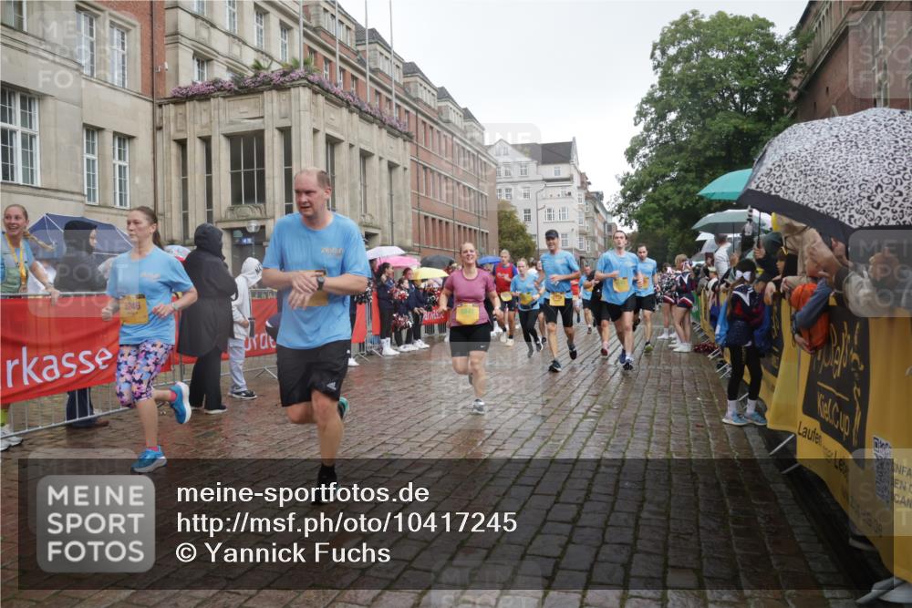 13.09.2026 - Kiel Lauf Yannick Fuchs http://msf.ph/oto/10417245 13.09.2026 10:49:15 Ziel 810, 1483, 1533, 1732, 1989, 2051, 2074, 2879, 3523, 3640, 3895, 4206, 4599, 4670, 4815, 4865, 4876, 5480, 5543, 5614, 6855, 6933, 7182, 7545, 8329, 8594, 9396, 10079, 10411, 12305, 73, 439, 598, 727, 966, 1087, 1185, 1455, 1930, 2383, 2810, 3158, 3399, 3496, 3631, 3795, 3916, 4140, 4201, 4528, 4809, 5074, 5228, 5246, 5803, 6046, 6050, 6087, 6305, 6376, 6745, 7789, 7906, 7999, 8032, 8271, 8377, 8891, 959, 1770, 2133, 147 meine-sportfotos.de