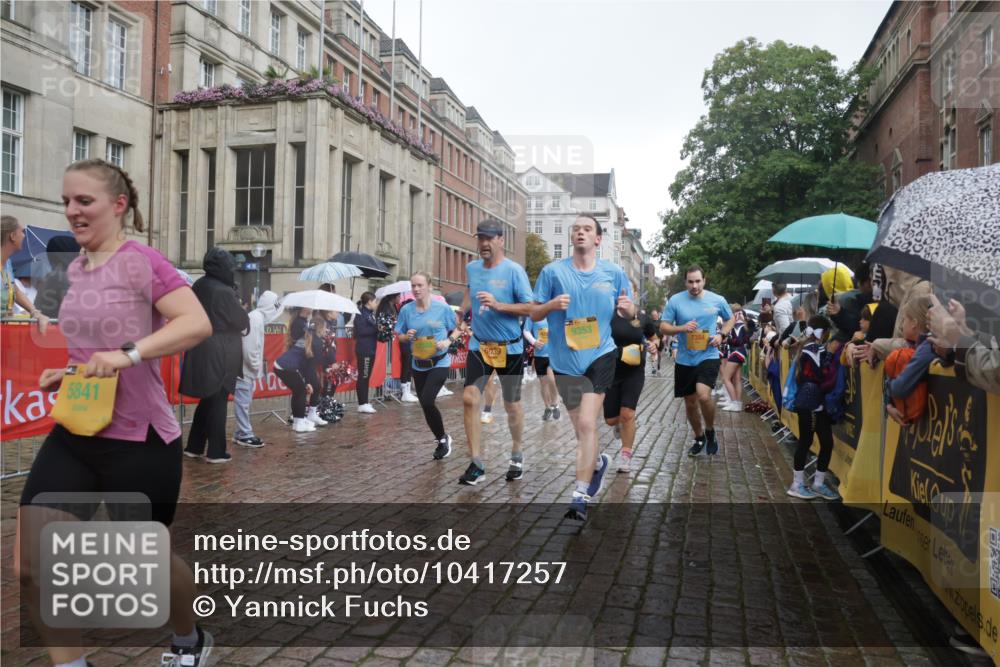 13.09.2026 - Kiel Lauf Yannick Fuchs http://msf.ph/oto/10417257 13.09.2026 10:49:16 Ziel 810, 1483, 1533, 1732, 1989, 2010, 2051, 2074, 2879, 3523, 3640, 3895, 4206, 4599, 4670, 4815, 4865, 4876, 5480, 5543, 5614, 6855, 6933, 7182, 7545, 8275, 8329, 8416, 8594, 9396, 10079, 10411, 12305, 73, 439, 598, 727, 966, 1087, 1185, 1455, 1483, 1732, 1930, 1989, 2383, 2810, 3158, 3399, 3496, 3631, 3795, 3916, 4140, 4201, 4528, 4809, 4865, 4876, 5074, 5228, 5246, 5803, 6046, 6050, 6087, 6305, 6376, 6745, 7789, 7906, 7999, 8032, 8271, 8377, 8891, 959, 1770, 2133, 147 meine-sportfotos.de