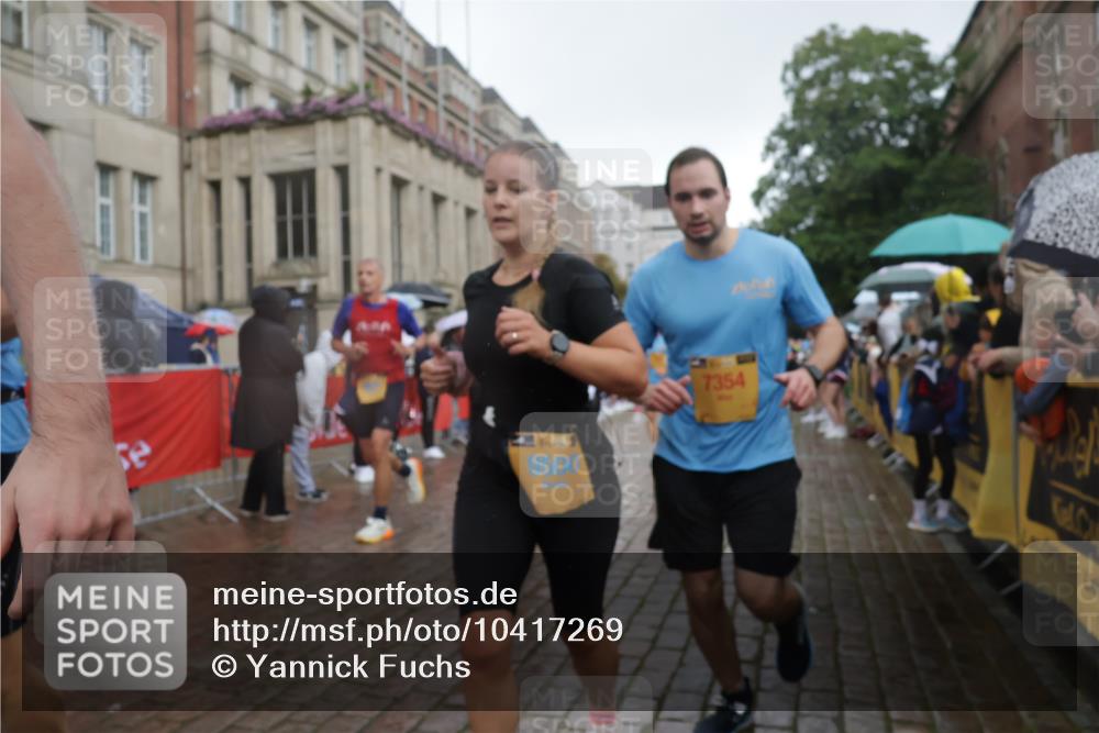13.09.2026 - Kiel Lauf Yannick Fuchs http://msf.ph/oto/10417269 13.09.2026 10:49:17 Ziel 810, 1533, 2010, 2051, 2074, 2879, 3523, 3640, 3895, 4206, 4599, 4670, 4815, 5480, 5543, 5614, 6855, 6933, 7182, 7545, 8275, 8329, 8416, 8594, 9396, 9436, 10079, 10411, 10888, 12305, 73, 439, 598, 727, 966, 1087, 1185, 1455, 1483, 1732, 1989, 2383, 2810, 3158, 3399, 3496, 3631, 3640, 3795, 3916, 4140, 4201, 4528, 4809, 4865, 4876, 5074, 5228, 5803, 6046, 6050, 6087, 6305, 6376, 6745, 7789, 7906, 7999, 8032, 8271, 8377, 8891, 959, 1770, 2133, 147 meine-sportfotos.de