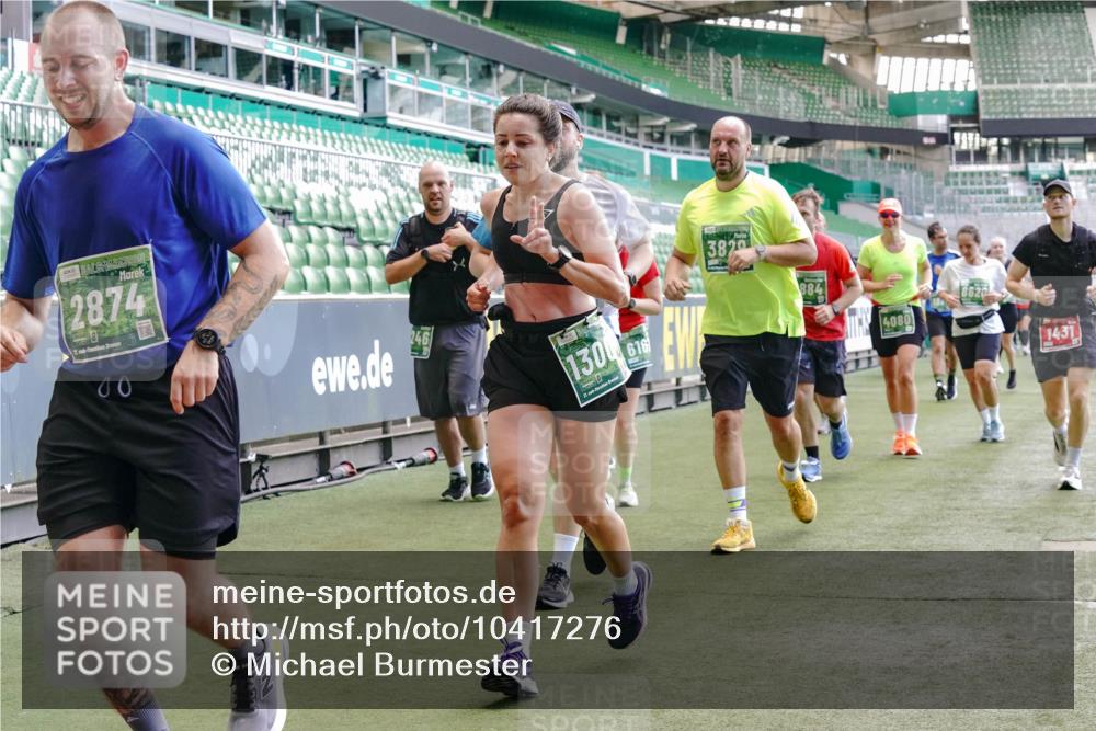 13.09.2026 - 21. swb-Marathon Bremen Michael Burmester http://msf.ph/oto/10417276 13.09.2026 13:20:09 Laufen im Stadion 333, 464, 512, 704, 921, 938, 1066, 1129, 1156, 1409, 1431, 1439, 1446, 1506, 1697, 1756, 1765, 1815, 1846, 1916, 2010, 2028, 2064, 2139, 2201, 2224, 2240, 2278, 2315, 2349, 2394, 2395, 2417, 2437, 2501, 2519, 2533, 2557, 2563, 2588, 2622, 2626, 2689, 2694, 2695, 2702, 2703, 2722, 2756, 2786, 2793, 2843, 2845, 2886, 2944, 2983, 3004, 3017, 3018, 3031, 3035, 3036, 3037, 3046, 3059, 3072, 3102, 3116, 3139, 3189, 3198, 3243, 3263, 3264, 3285, 3287, 3310, 3315, 3619 meine-sportfotos.de
