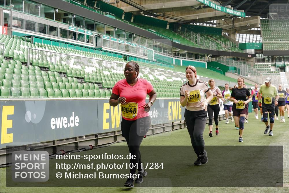 13.09.2026 - 21. swb-Marathon Bremen Michael Burmester http://msf.ph/oto/10417284 13.09.2026 10:42:35 Laufen im Stadion 10002, 10148, 10163, 10247, 10303, 10330, 10361, 10362, 10395, 10396, 10399, 10414, 10419, 10422, 10461, 10462, 10474, 10490, 10491, 10519, 10527, 10546, 10547, 10557, 10572, 10644, 10665, 10705, 10719, 10722, 10752, 10773, 10776, 10784, 10804, 10805, 10854, 10859, 10880, 10889, 10909, 10963, 10977, 11026, 11027, 11041, 11043, 11048, 11078, 11084, 11085, 11090, 11097, 11098, 11140, 11173, 11192, 11274 meine-sportfotos.de