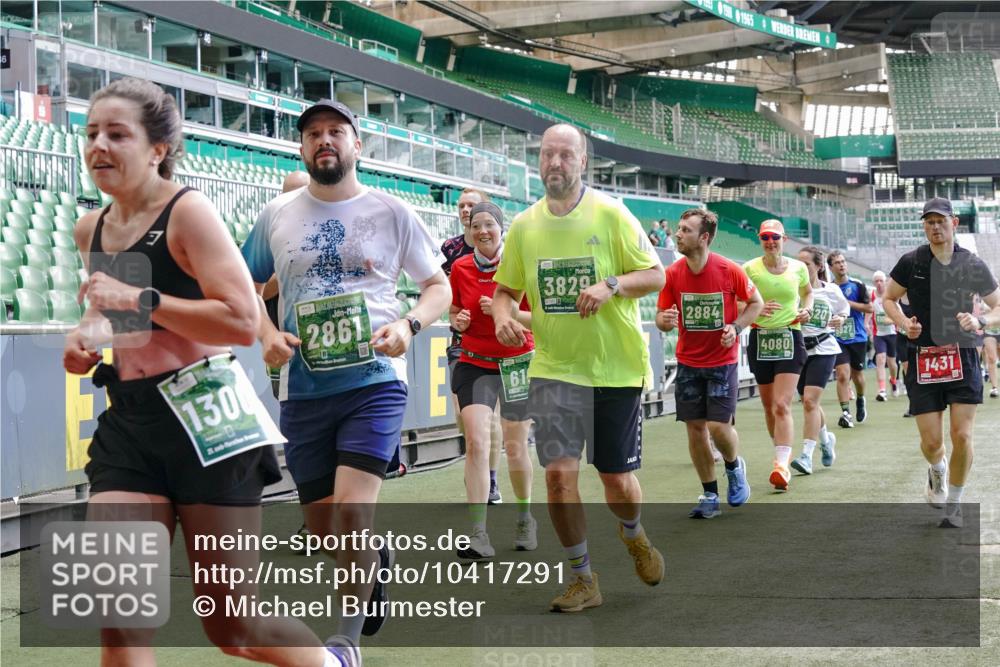 13.09.2026 - 21. swb-Marathon Bremen Michael Burmester http://msf.ph/oto/10417291 13.09.2026 13:20:10 Laufen im Stadion 333, 464, 512, 704, 921, 938, 1066, 1129, 1156, 1409, 1431, 1439, 1446, 1506, 1697, 1756, 1765, 1815, 1846, 1916, 2010, 2028, 2064, 2139, 2201, 2224, 2240, 2278, 2315, 2349, 2394, 2395, 2417, 2437, 2501, 2519, 2533, 2557, 2563, 2588, 2622, 2626, 2689, 2694, 2695, 2702, 2703, 2722, 2756, 2786, 2793, 2843, 2845, 2886, 2944, 2983, 3004, 3017, 3018, 3031, 3035, 3036, 3037, 3046, 3059, 3072, 3102, 3116, 3139, 3189, 3198, 3243, 3263, 3264, 3285, 3287, 3310, 3315, 3619 meine-sportfotos.de