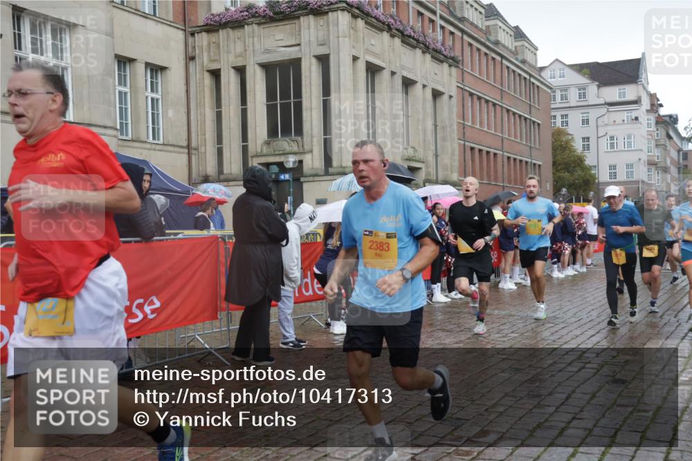 13.09.2026 - Kiel Lauf Yannick Fuchs http://msf.ph/oto/10417313 13.09.2026 10:49:20 Ziel 810, 2010, 2051, 2074, 2133, 3523, 3895, 4169, 4206, 4599, 4670, 4815, 4937, 5480, 5543, 5614, 6855, 6933, 7182, 7978, 8078, 8275, 8416, 9172, 9396, 9436, 10079, 10888, 12305, 73, 439, 598, 727, 966, 1087, 1185, 1455, 1483, 1533, 1732, 1989, 2383, 2810, 2879, 3158, 3399, 3496, 3631, 3640, 3795, 3916, 4140, 4528, 4809, 4865, 4876, 5074, 5228, 5803, 6046, 6050, 6087, 6305, 6376, 6745, 7545, 7789, 7906, 7999, 8032, 8271, 8329, 8377, 8594, 8891, 959, 1770 meine-sportfotos.de