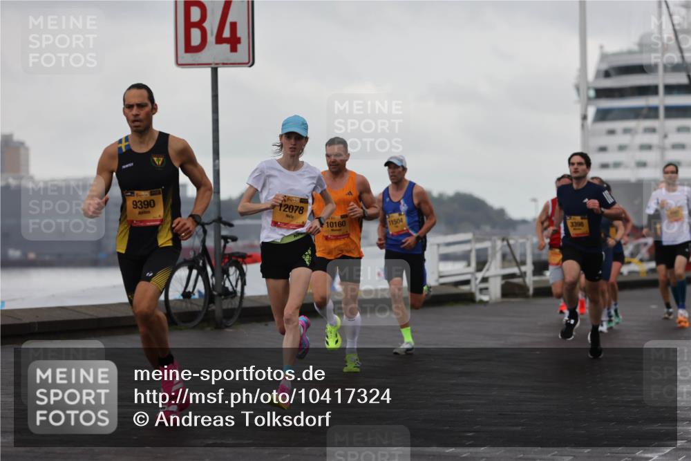13.09.2026 - Kiel Lauf Andreas Tolksdorf http://msf.ph/oto/10417324 13.09.2026 10:56:23 Kiellinie 4, 39, 9390, 38, 12078, 10160, 11504, 3398 meine-sportfotos.de