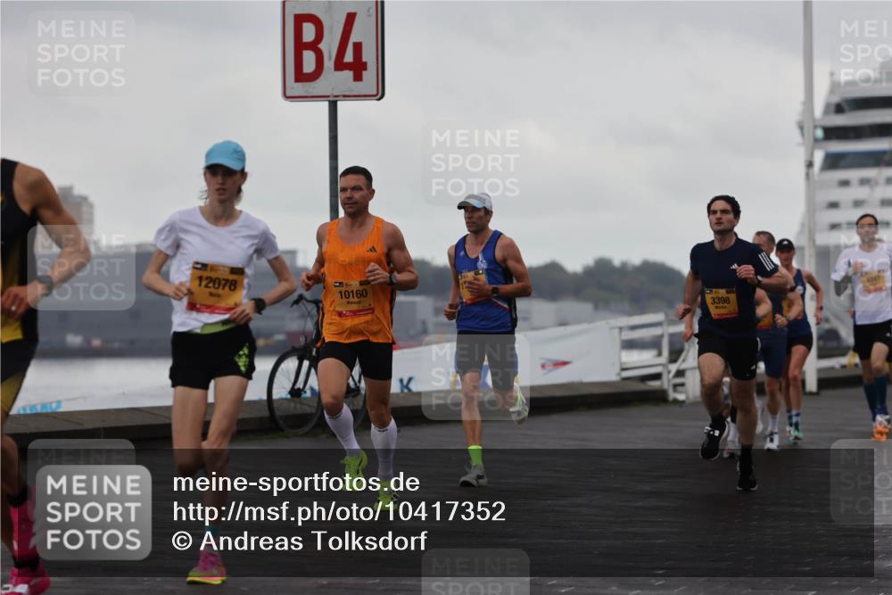 13.09.2026 - Kiel Lauf Andreas Tolksdorf http://msf.ph/oto/10417352 13.09.2026 10:56:23 Kiellinie 12078, 4, 10160, 3398 meine-sportfotos.de