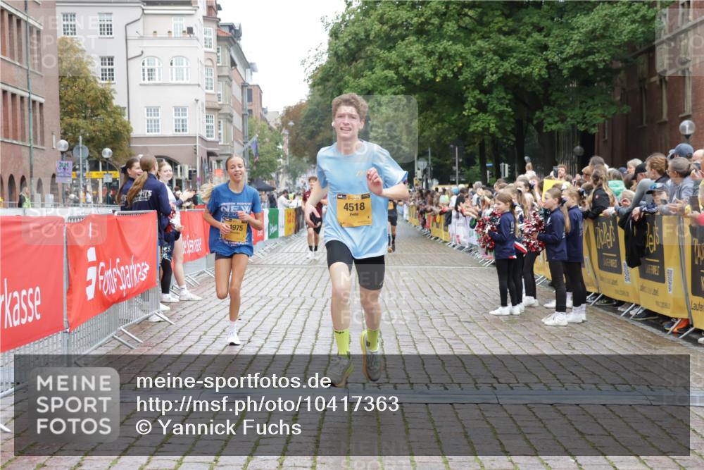 13.09.2026 - Kiel Lauf Yannick Fuchs http://msf.ph/oto/10417363 13.09.2026 09:38:36 Ziel 1806, 3344, 3814, 4043, 4518, 4975, 6989, 8482, 9825, 152, 235, 836, 1487, 1946, 2408, 2480, 2903, 3315, 3344, 5242, 5534, 5930, 6277, 7459, 11351, 12613, 682, 4314, 7747, 8313, 9759, 9838, 10415, 10894, 836, 2408, 2854, 4089, 5534, 5930, 7723, 8702, 10444, 10690 meine-sportfotos.de