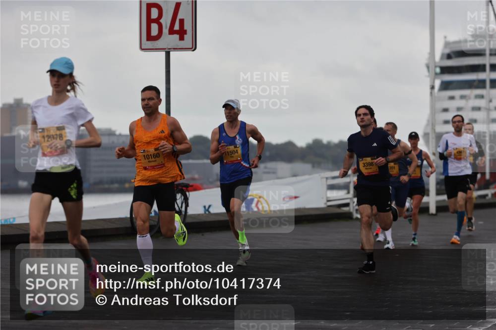 13.09.2026 - Kiel Lauf Andreas Tolksdorf http://msf.ph/oto/10417374 13.09.2026 10:56:24 Kiellinie 12078, 4, 10160, 11504, 3398, 201 meine-sportfotos.de