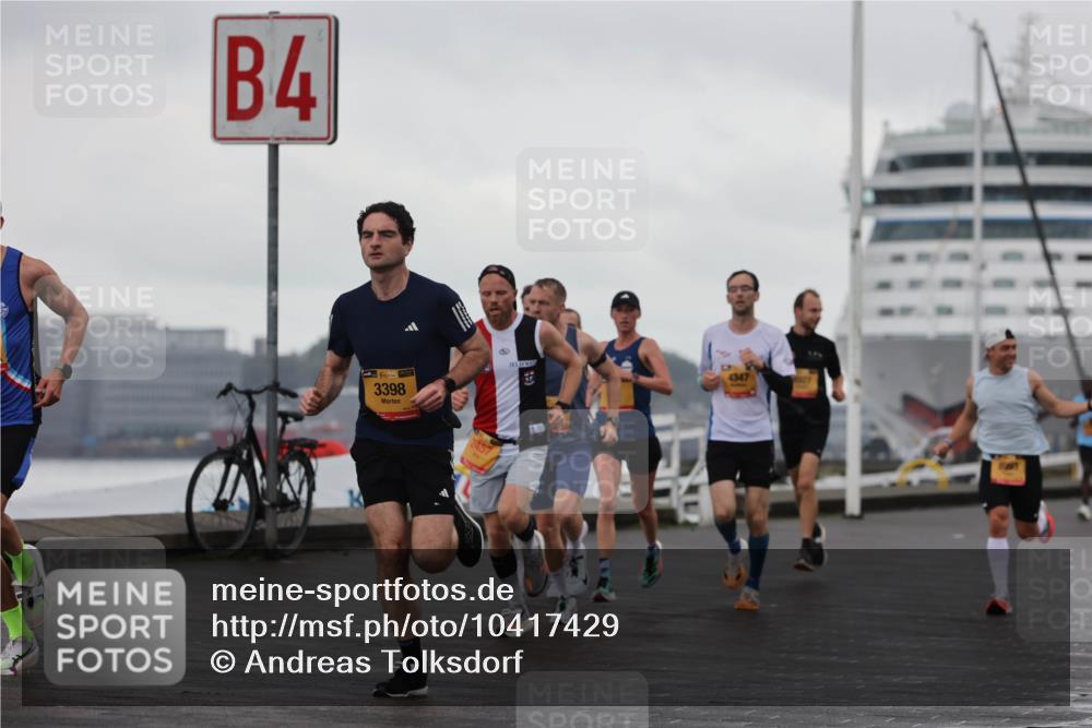 13.09.2026 - Kiel Lauf Andreas Tolksdorf http://msf.ph/oto/10417429 13.09.2026 10:56:25 Kiellinie 4, 3398 meine-sportfotos.de