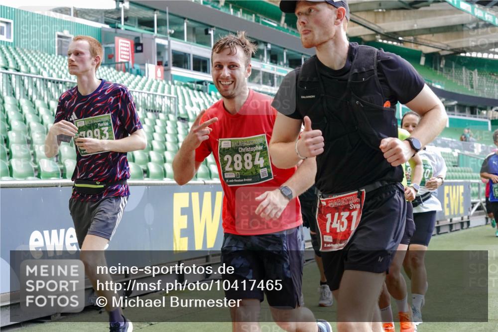 13.09.2026 - 21. swb-Marathon Bremen Michael Burmester http://msf.ph/oto/10417465 13.09.2026 13:20:13 Laufen im Stadion 333, 464, 512, 704, 938, 1066, 1129, 1156, 1409, 1439, 1446, 1506, 1697, 1756, 1765, 1815, 1846, 1916, 2010, 2028, 2064, 2139, 2201, 2224, 2240, 2258, 2278, 2315, 2349, 2394, 2395, 2417, 2437, 2501, 2519, 2533, 2557, 2563, 2588, 2622, 2626, 2689, 2694, 2695, 2702, 2703, 2722, 2756, 2786, 2793, 2843, 2845, 2886, 2944, 2983, 3004, 3017, 3018, 3031, 3035, 3036, 3037, 3046, 3059, 3070, 3072, 3074, 3102, 3116, 3139, 3189, 3198, 3243, 3263, 3264, 3285, 3287, 3310, 3315 meine-sportfotos.de
