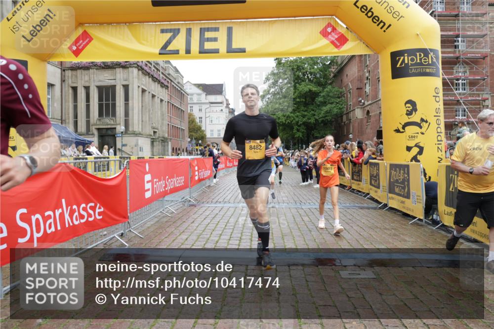 13.09.2026 - Kiel Lauf Yannick Fuchs http://msf.ph/oto/10417474 13.09.2026 09:38:44 Ziel 3814, 4518, 4975, 7747, 8482, 9759, 10415, 10894, 152, 1487, 1806, 1946, 2480, 2903, 3315, 3344, 4043, 5242, 6277, 6989, 9825, 11351, 682, 1702, 4314, 8313, 8943, 9838, 235, 836, 1487, 2408, 5242, 5534, 7459, 12613 meine-sportfotos.de