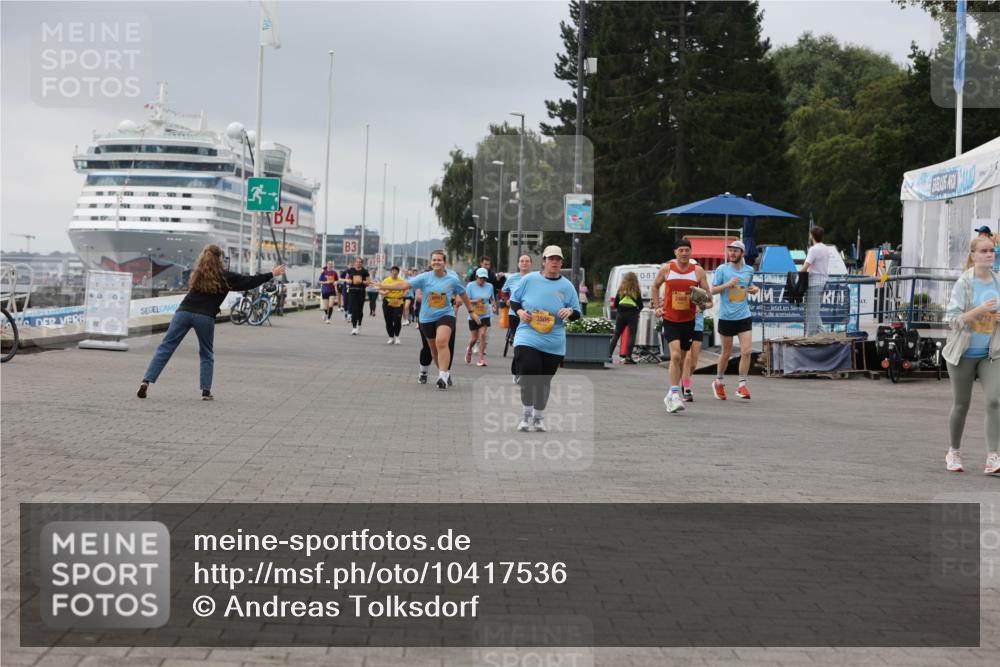 13.09.2026 - Kiel Lauf Andreas Tolksdorf http://msf.ph/oto/10417536 13.09.2026 10:08:00 Kiellinie 3, 4, 3, 3505 meine-sportfotos.de