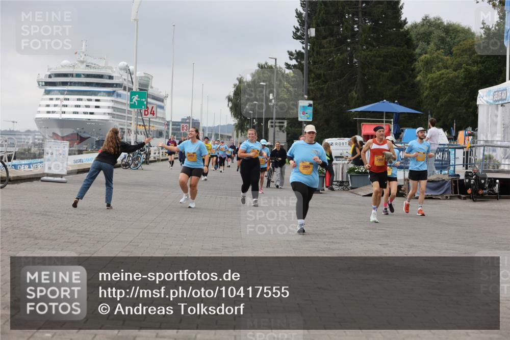 13.09.2026 - Kiel Lauf Andreas Tolksdorf http://msf.ph/oto/10417555 13.09.2026 10:08:01 Kiellinie 4, 3, 3505, 2469 meine-sportfotos.de