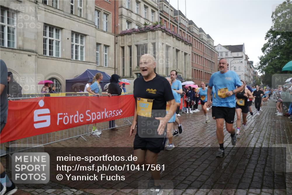13.09.2026 - Kiel Lauf Yannick Fuchs http://msf.ph/oto/10417561 13.09.2026 10:49:39 Ziel 959, 1388, 2167, 2245, 2668, 2705, 3259, 3294, 3311, 3508, 3528, 3979, 4049, 5179, 5651, 5741, 5849, 6024, 6157, 6292, 6321, 6339, 6877, 7011, 7311, 8263, 8717, 9040, 9275, 9469, 10037, 10191, 10204, 10516, 11354, 11880, 12180, 12378, 12515, 810, 1087, 1483, 1533, 1732, 1770, 1989, 2010, 2051, 2074, 2133, 2879, 3523, 3640, 3895, 4140, 4169, 4206, 4599, 4670, 4815, 4865, 4876, 4937, 5054, 5480, 5543, 5614, 5741, 6034, 6855, 6933, 7182, 7545, 8329, 8594, 73 meine-sportfotos.de