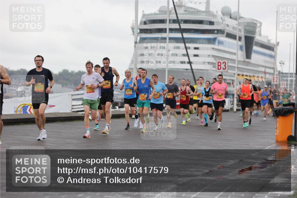 13.09.2026 - Kiel Lauf Andreas Tolksdorf http://msf.ph/oto/10417579 13.09.2026 10:56:41 Kiellinie 3 meine-sportfotos.de