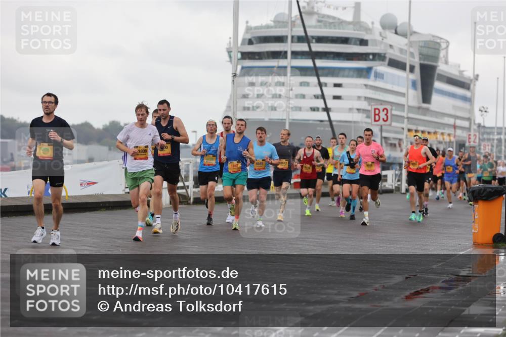 13.09.2026 - Kiel Lauf Andreas Tolksdorf http://msf.ph/oto/10417615 13.09.2026 10:56:42 Kiellinie 7208, 1809, 6549, 6182, 710, 10512, 316, 3, 81 meine-sportfotos.de