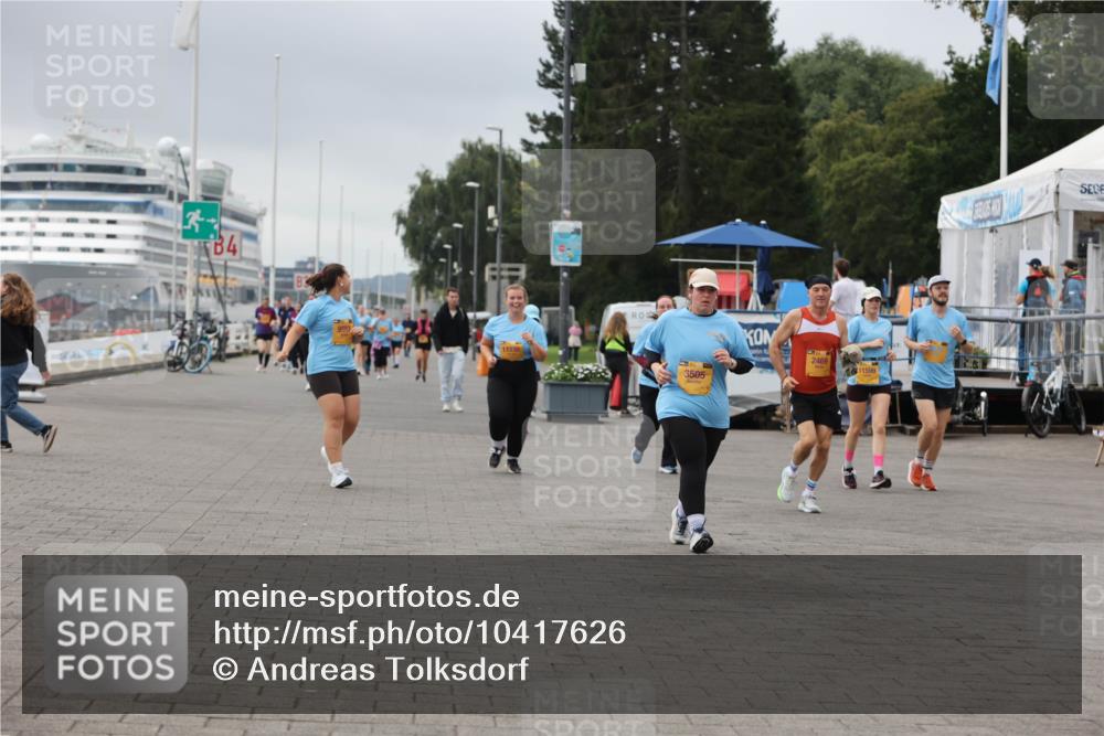 13.09.2026 - Kiel Lauf Andreas Tolksdorf http://msf.ph/oto/10417626 13.09.2026 10:08:02 Kiellinie 13, 4, 9593, 11230, 3505, 2469, 11599 meine-sportfotos.de
