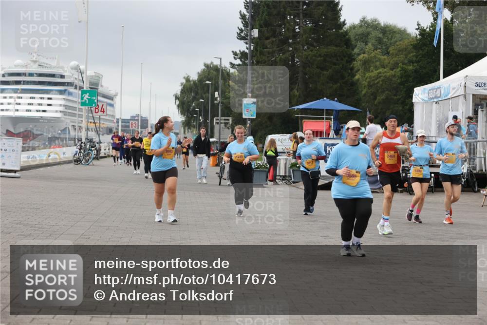 13.09.2026 - Kiel Lauf Andreas Tolksdorf http://msf.ph/oto/10417673 13.09.2026 10:08:03 Kiellinie 4, 3, 9593, 11230, 5917, 2469, 11599 meine-sportfotos.de