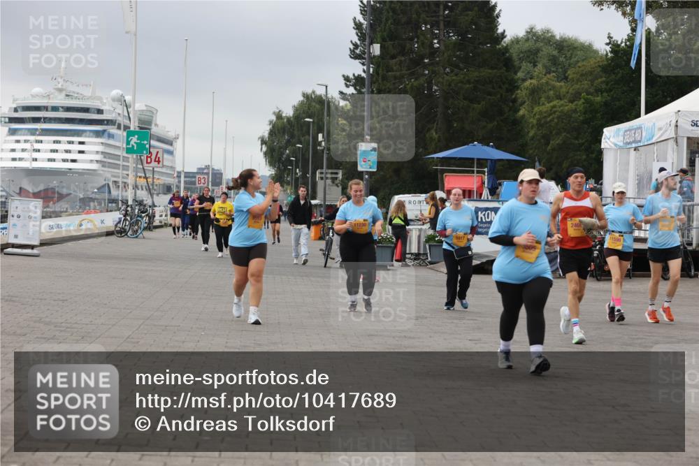 13.09.2026 - Kiel Lauf Andreas Tolksdorf http://msf.ph/oto/10417689 13.09.2026 10:08:04 Kiellinie 28, 13, 3, 11230, 3505, 2469, 11599 meine-sportfotos.de