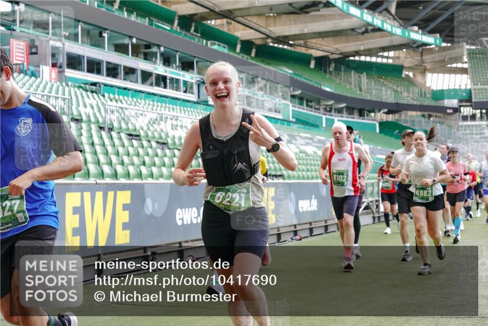 13.09.2026 - 21. swb-Marathon Bremen Michael Burmester http://msf.ph/oto/10417690 13.09.2026 13:20:16 Laufen im Stadion 333, 464, 512, 620, 704, 938, 1066, 1129, 1156, 1409, 1439, 1446, 1506, 1697, 1756, 1808, 1815, 1846, 1916, 2010, 2028, 2064, 2139, 2201, 2224, 2240, 2258, 2278, 2315, 2349, 2394, 2395, 2417, 2437, 2501, 2519, 2533, 2557, 2563, 2588, 2622, 2626, 2689, 2694, 2695, 2702, 2703, 2722, 2736, 2756, 2786, 2793, 2843, 2845, 2886, 2944, 2983, 3004, 3017, 3018, 3031, 3035, 3036, 3037, 3046, 3059, 3070, 3072, 3074, 3102, 3116, 3139, 3189, 3198, 3243, 3263, 3264, 3287, 3310, 3315 meine-sportfotos.de