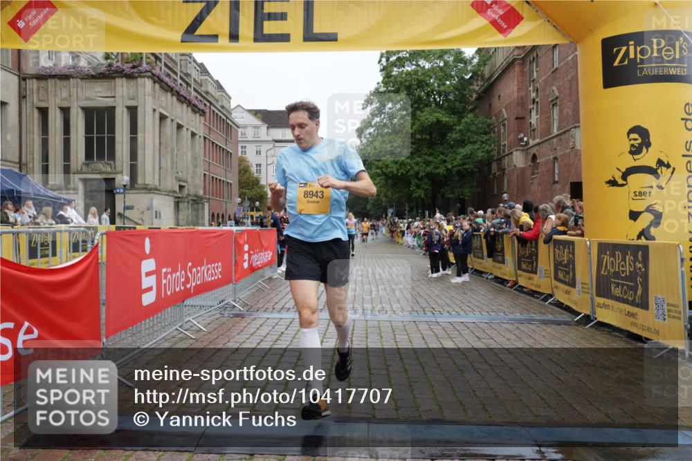 13.09.2026 - Kiel Lauf Yannick Fuchs http://msf.ph/oto/10417707 13.09.2026 09:39:00 Ziel 682, 1702, 1927, 4314, 8313, 8943, 9838, 1806, 3315, 3344, 3814, 4043, 4518, 4975, 6989, 7747, 8482, 9759, 9825, 10415, 10894, 20, 5272, 5398, 5869, 7216, 7431, 12496, 12682, 12833, 1946, 2480, 2903, 3315, 3344, 9825, 11351 meine-sportfotos.de
