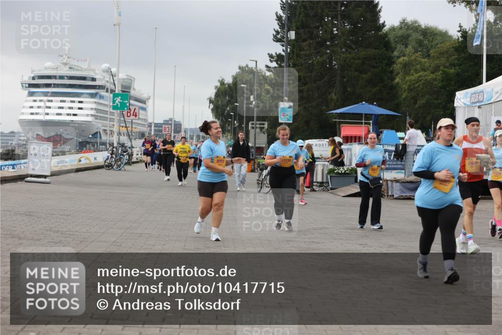 13.09.2026 - Kiel Lauf Andreas Tolksdorf http://msf.ph/oto/10417715 13.09.2026 10:08:04 Kiellinie 3, 3, 9593, 11230, 5917, 2469, 11599 meine-sportfotos.de