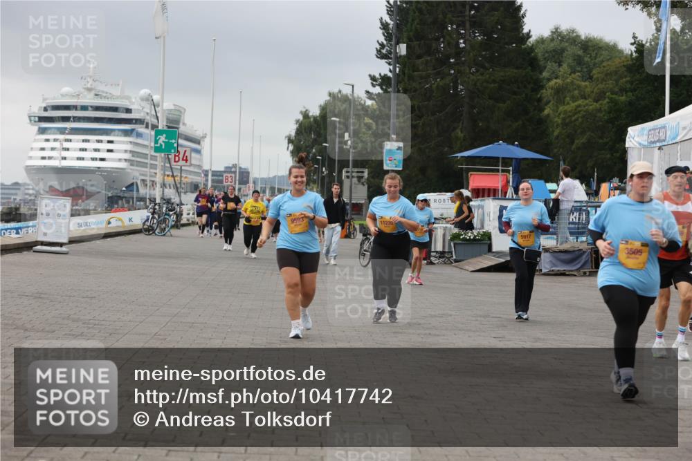 13.09.2026 - Kiel Lauf Andreas Tolksdorf http://msf.ph/oto/10417742 13.09.2026 10:08:05 Kiellinie 13, 4, 3, 9593, 11230, 5917, 3505 meine-sportfotos.de