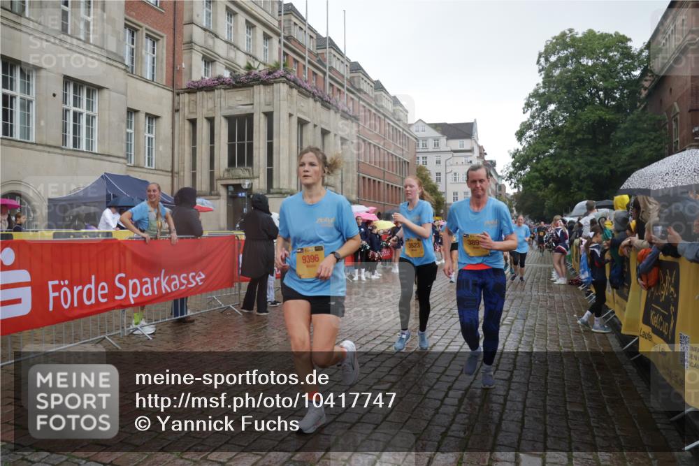 13.09.2026 - Kiel Lauf Yannick Fuchs http://msf.ph/oto/10417747 13.09.2026 10:49:52 Ziel 136, 253, 1388, 1452, 2733, 3008, 3076, 3164, 3294, 3311, 3459, 3508, 4039, 4921, 5350, 5370, 5685, 5849, 6157, 6827, 6830, 6831, 7011, 7437, 8185, 8237, 8595, 8644, 8977, 9037, 9107, 9275, 9449, 10171, 10216, 10534, 10703, 10767, 11354, 11414, 11524, 11712, 12378, 12410, 12590, 959, 1770, 2010, 2133, 2167, 2245, 2668, 2705, 3259, 3294, 3523, 3528, 3895, 3979, 4049, 4169, 4599, 4815, 4937, 5054, 5179, 5480, 5614, 5651, 5741, 6024, 6034, 6292, 6321, 6339, 6877, 7182 meine-sportfotos.de
