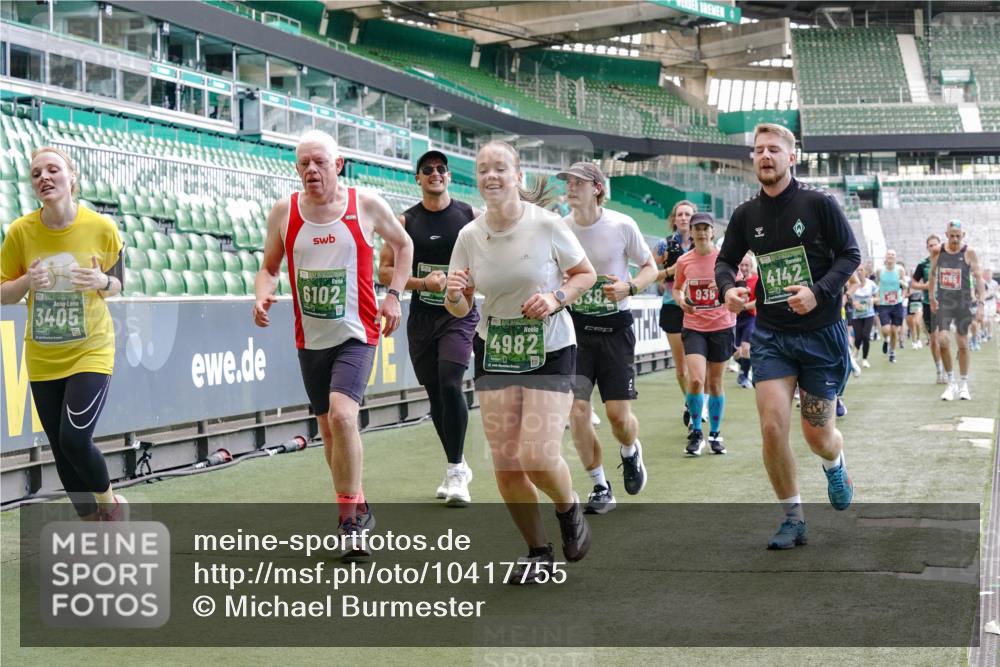 13.09.2026 - 21. swb-Marathon Bremen Michael Burmester http://msf.ph/oto/10417755 13.09.2026 13:20:18 Laufen im Stadion 333, 464, 512, 620, 704, 938, 1066, 1129, 1156, 1409, 1439, 1446, 1506, 1697, 1756, 1808, 1815, 1846, 1916, 2010, 2028, 2064, 2139, 2201, 2224, 2240, 2258, 2278, 2315, 2349, 2394, 2395, 2414, 2417, 2437, 2501, 2519, 2533, 2557, 2563, 2588, 2622, 2626, 2689, 2694, 2695, 2702, 2703, 2722, 2736, 2756, 2786, 2793, 2843, 2845, 2886, 2983, 3004, 3010, 3017, 3018, 3031, 3035, 3036, 3037, 3046, 3059, 3070, 3072, 3074, 3102, 3116, 3139, 3189, 3198, 3243, 3263, 3264, 3287, 3310, 3315 meine-sportfotos.de