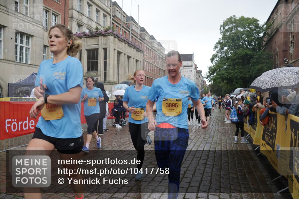 13.09.2026 - Kiel Lauf Yannick Fuchs http://msf.ph/oto/10417758 13.09.2026 10:49:53 Ziel 136, 253, 1388, 1452, 2733, 3008, 3076, 3164, 3311, 3459, 3508, 4039, 4921, 5115, 5350, 5370, 5685, 5849, 6157, 6827, 6830, 6831, 7011, 7437, 8185, 8237, 8459, 8595, 8644, 8977, 9037, 9107, 9275, 9449, 10171, 10216, 10297, 10534, 10703, 10767, 11414, 11485, 11524, 11712, 12378, 12410, 12590, 959, 1770, 2010, 2133, 2167, 2245, 2668, 2705, 3259, 3294, 3311, 3508, 3523, 3528, 3895, 3979, 4049, 4169, 4599, 4937, 5054, 5179, 5651, 5741, 5849, 6024, 6034, 6292, 6321, 6339, 6877 meine-sportfotos.de