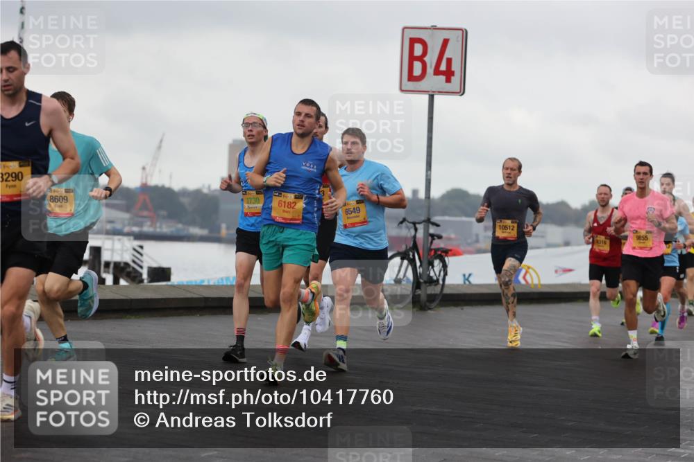 13.09.2026 - Kiel Lauf Andreas Tolksdorf http://msf.ph/oto/10417760 13.09.2026 10:56:47 Kiellinie 3290, 39, 8609, 3730, 35, 6182, 6549, 4, 10512, 316, 9855 meine-sportfotos.de
