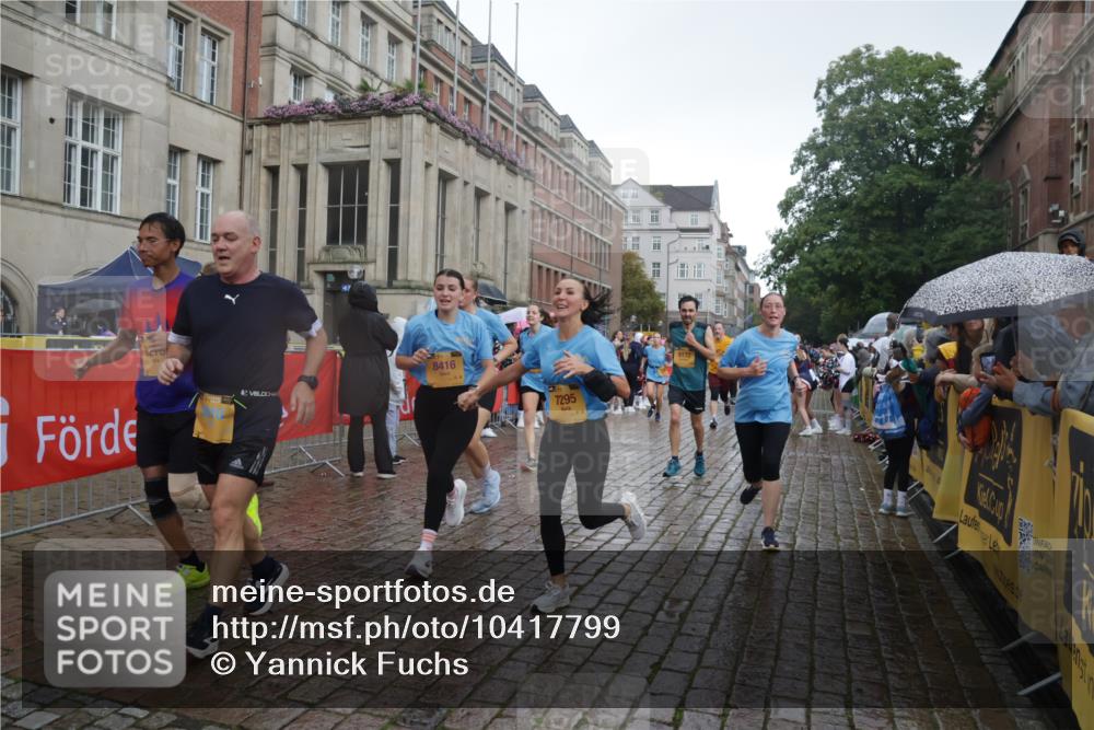 13.09.2026 - Kiel Lauf Yannick Fuchs http://msf.ph/oto/10417799 13.09.2026 10:49:55 Ziel 136, 253, 1452, 2733, 3008, 3076, 3164, 3459, 4039, 4317, 4921, 5115, 5350, 5370, 5685, 6827, 6830, 6831, 7437, 8185, 8237, 8459, 8595, 8644, 8977, 9037, 9107, 9449, 10171, 10216, 10297, 10534, 10703, 10767, 11414, 11485, 11524, 11712, 12410, 12590, 959, 1388, 1770, 2010, 2133, 2167, 2245, 2668, 2705, 3259, 3294, 3311, 3508, 3528, 3979, 4049, 4169, 4937, 5054, 5179, 5651, 5741, 5849, 6024, 6034, 6157, 6292, 6321, 6339, 6877, 7011, 8644 meine-sportfotos.de