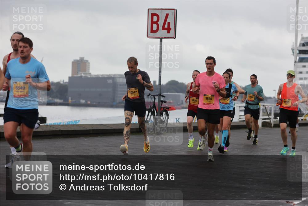 13.09.2026 - Kiel Lauf Andreas Tolksdorf http://msf.ph/oto/10417816 13.09.2026 10:56:48 Kiellinie 6549, 10512, 4, 9855, 9316, 2083, 10008, 9253 meine-sportfotos.de