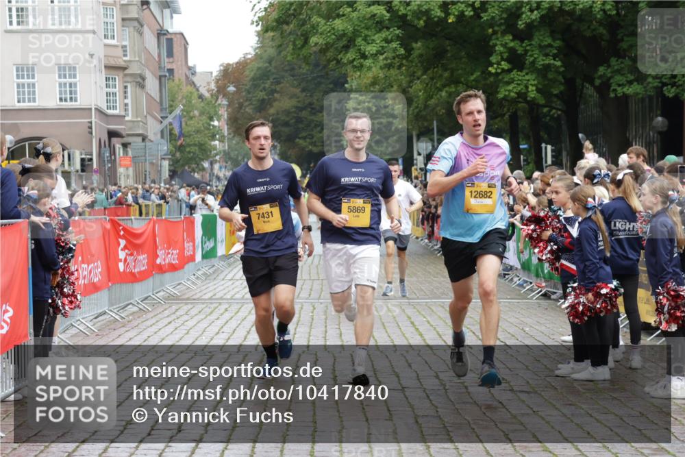 13.09.2026 - Kiel Lauf Yannick Fuchs http://msf.ph/oto/10417840 13.09.2026 09:39:13 Ziel 20, 1702, 1927, 5272, 5398, 5869, 7431, 12496, 12682, 12833, 682, 1702, 3814, 4314, 7747, 8313, 8482, 8943, 9759, 9838, 10415, 10894, 3522, 4104, 7216, 8591, 8807, 3814, 4518, 4975, 6989, 8482 meine-sportfotos.de