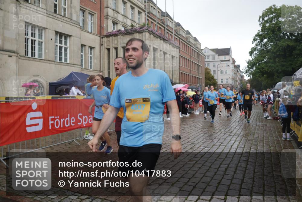 13.09.2026 - Kiel Lauf Yannick Fuchs http://msf.ph/oto/10417883 13.09.2026 10:49:59 Ziel 136, 253, 1057, 1401, 1452, 2733, 2901, 3076, 4039, 4317, 4921, 5115, 5438, 5685, 6830, 6831, 7437, 8185, 8237, 8459, 8595, 9449, 10171, 10216, 10237, 10297, 10534, 10767, 11414, 11437, 11485, 11524, 11712, 12590, 12664, 12747, 959, 1388, 1770, 2133, 2167, 2245, 2668, 2705, 3008, 3164, 3259, 3294, 3311, 3459, 3508, 3528, 3979, 4049, 4937, 5054, 5179, 5350, 5370, 5651, 5741, 5849, 6024, 6034, 6157, 6292, 6321, 6339, 6827, 6877, 7011, 8644, 8977, 9037, 177 meine-sportfotos.de