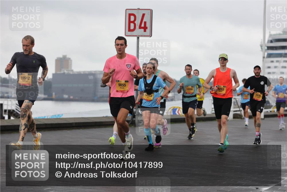 13.09.2026 - Kiel Lauf Andreas Tolksdorf http://msf.ph/oto/10417899 13.09.2026 10:56:49 Kiellinie 113, 10512, 4, 38, 9855, 12083, 10008, 9253, 3970 meine-sportfotos.de