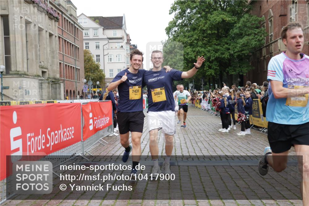 13.09.2026 - Kiel Lauf Yannick Fuchs http://msf.ph/oto/10417900 13.09.2026 09:39:15 Ziel 20, 1927, 5272, 5398, 5869, 7216, 7431, 12496, 12682, 12833, 682, 1702, 1927, 3814, 4314, 7747, 8313, 8482, 8943, 9759, 9838, 10415, 10894, 3522, 4104, 8591, 8807, 9351, 9444, 3814, 4518, 4975, 6989, 8482, 10415 meine-sportfotos.de