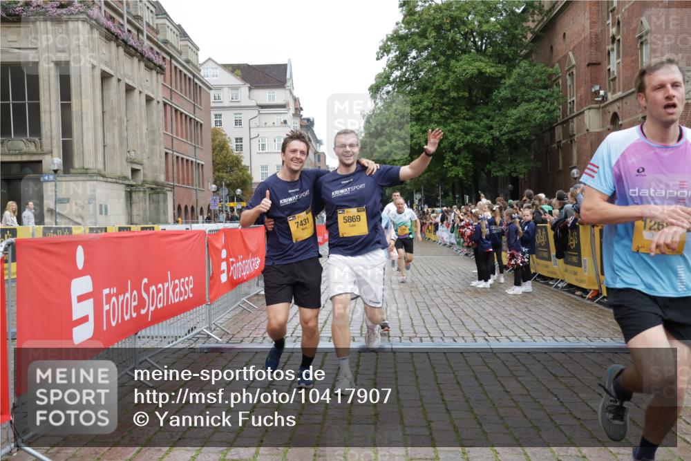 13.09.2026 - Kiel Lauf Yannick Fuchs http://msf.ph/oto/10417907 13.09.2026 09:39:15 Ziel 20, 1927, 5272, 5398, 5869, 7216, 7431, 12496, 12682, 12833, 682, 1702, 1927, 3814, 4314, 7747, 8313, 8482, 8943, 9759, 9838, 10415, 10894, 3522, 4104, 8591, 8807, 9351, 9444, 3814, 4518, 4975, 6989, 8482, 10415 meine-sportfotos.de