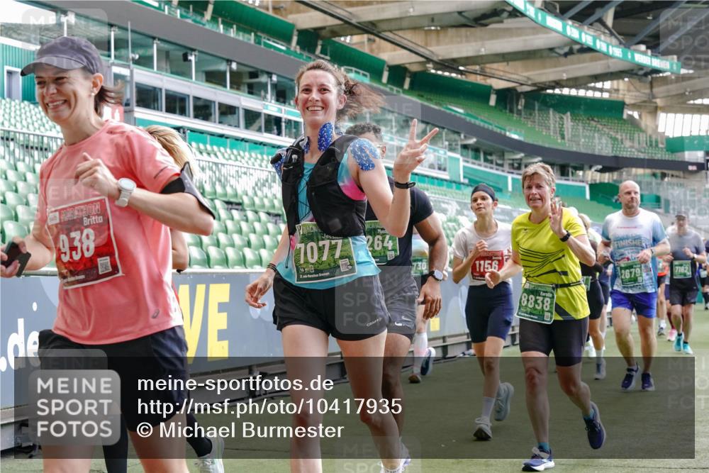 13.09.2026 - 21. swb-Marathon Bremen Michael Burmester http://msf.ph/oto/10417935 13.09.2026 13:20:22 Laufen im Stadion 333, 464, 512, 620, 704, 938, 1066, 1129, 1156, 1409, 1439, 1446, 1506, 1697, 1756, 1808, 1815, 1846, 1916, 2010, 2028, 2064, 2139, 2201, 2224, 2240, 2258, 2278, 2315, 2349, 2394, 2395, 2414, 2417, 2437, 2501, 2519, 2533, 2557, 2563, 2588, 2626, 2689, 2694, 2695, 2702, 2703, 2722, 2736, 2756, 2786, 2793, 2843, 2845, 2886, 2983, 3004, 3010, 3017, 3018, 3031, 3035, 3036, 3037, 3046, 3059, 3070, 3072, 3074, 3102, 3116, 3139, 3189, 3198, 3243, 3263, 3264, 3310, 3315 meine-sportfotos.de