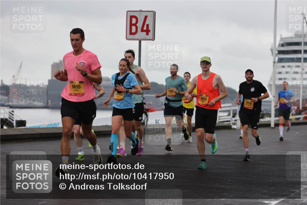 13.09.2026 - Kiel Lauf Andreas Tolksdorf http://msf.ph/oto/10417950 13.09.2026 10:56:49 Kiellinie 3, 9855, 12683, 4, 4, 1000, 9253, 3970 meine-sportfotos.de