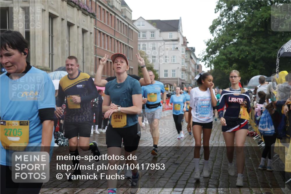 13.09.2026 - Kiel Lauf Yannick Fuchs http://msf.ph/oto/10417953 13.09.2026 10:50:04 Ziel 136, 253, 723, 1057, 1401, 1452, 2709, 2733, 2901, 3076, 4039, 4317, 4714, 4921, 5115, 5438, 5685, 5804, 6445, 7437, 7788, 8185, 8375, 8459, 8665, 10171, 10216, 10237, 10297, 10534, 10767, 11414, 11437, 11485, 11776, 12590, 12664, 12747, 959, 1388, 2167, 2245, 2668, 2705, 3008, 3164, 3259, 3294, 3311, 3459, 3508, 3528, 3979, 4039, 4049, 5179, 5350, 5370, 5651, 5741, 5849, 6024, 6157, 6292, 6321, 6339, 6827, 6830, 6831, 6877, 7011, 8237, 8644, 8977, 9037, 177, 3259, 6321 meine-sportfotos.de
