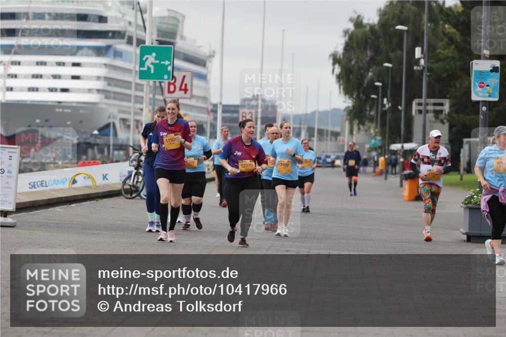 13.09.2026 - Kiel Lauf Andreas Tolksdorf http://msf.ph/oto/10417966 13.09.2026 10:08:20 Kiellinie 4, 3, 1192, 7298, 12370, 7400, 89 meine-sportfotos.de