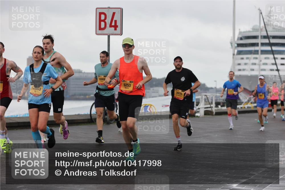 13.09.2026 - Kiel Lauf Andreas Tolksdorf http://msf.ph/oto/10417998 13.09.2026 10:56:50 Kiellinie 12683, 4, 10008, 38, 9253, 3970 meine-sportfotos.de