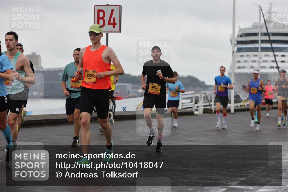 13.09.2026 - Kiel Lauf Andreas Tolksdorf http://msf.ph/oto/10418047 13.09.2026 10:56:51 Kiellinie 4, 008, 9253, 3970 meine-sportfotos.de