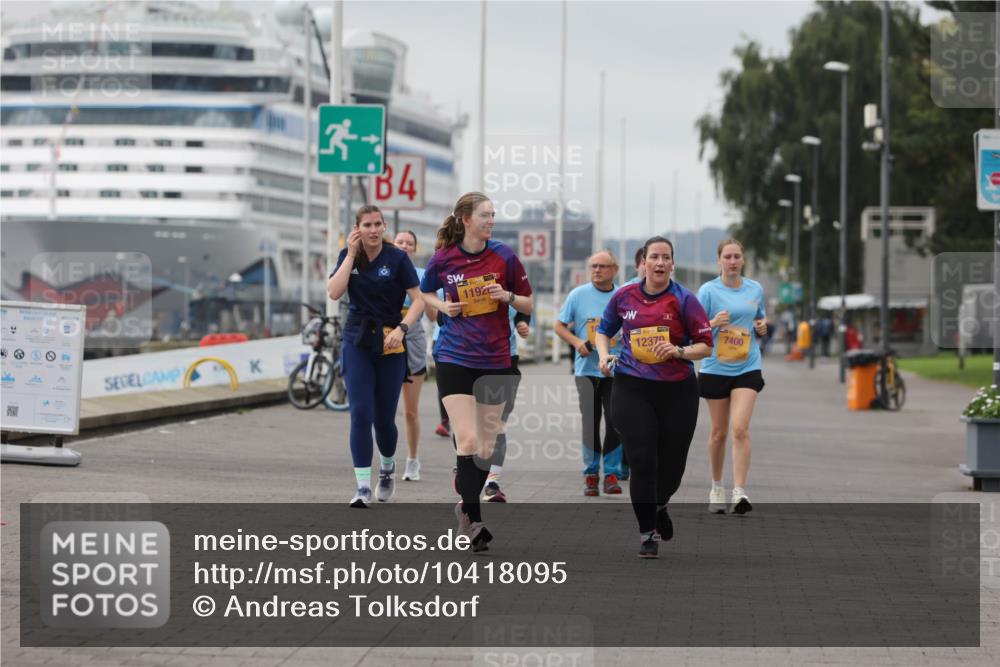 13.09.2026 - Kiel Lauf Andreas Tolksdorf http://msf.ph/oto/10418095 13.09.2026 10:08:23 Kiellinie 3, 4, 39, 1192, 83, 83, 39, 12370, 7400 meine-sportfotos.de