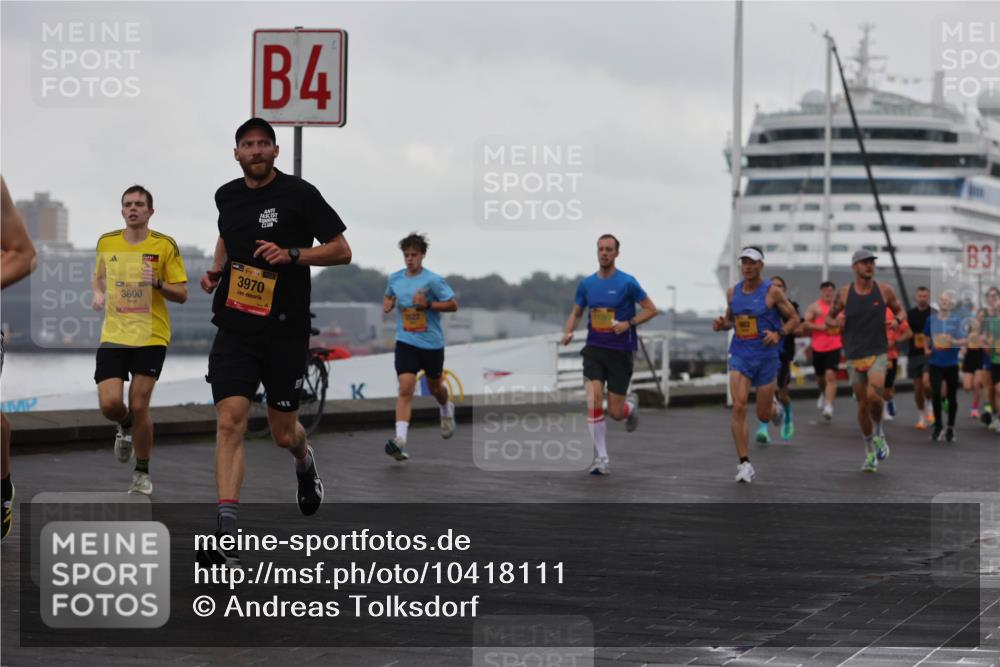 13.09.2026 - Kiel Lauf Andreas Tolksdorf http://msf.ph/oto/10418111 13.09.2026 10:56:51 Kiellinie 3600, 38, 3970, 4, 3 meine-sportfotos.de