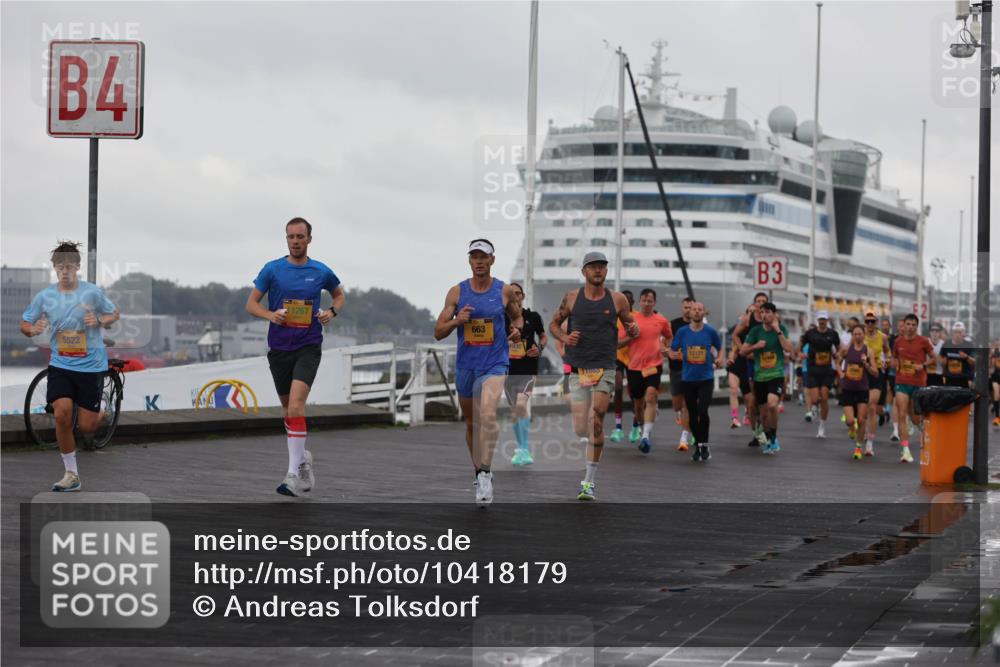 13.09.2026 - Kiel Lauf Andreas Tolksdorf http://msf.ph/oto/10418179 13.09.2026 10:56:52 Kiellinie 4, 5522, 11267, 415, 663, 12121, 3 meine-sportfotos.de