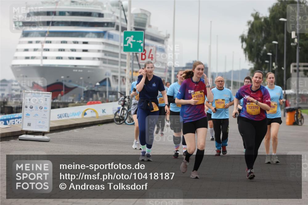 13.09.2026 - Kiel Lauf Andreas Tolksdorf http://msf.ph/oto/10418187 13.09.2026 10:08:24 Kiellinie 4, 11926, 10554, 12370, 400 meine-sportfotos.de